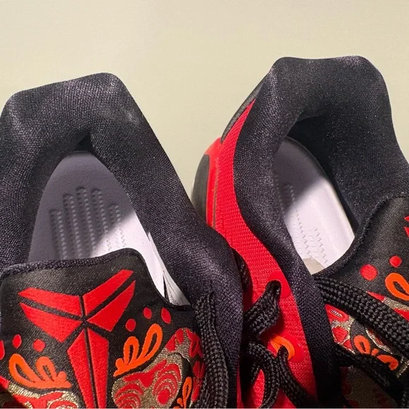 Nike Kobe 9 EM Low Protro "China" sneakers - Picture 11 of 14